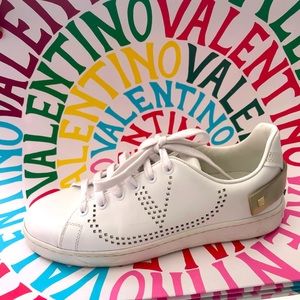Valentino Rockstud Sneakers